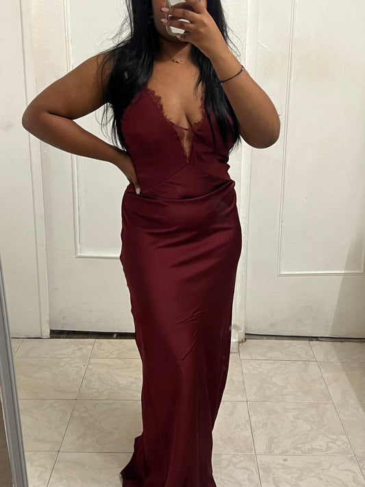 Robe longue en satin - Bordeaux